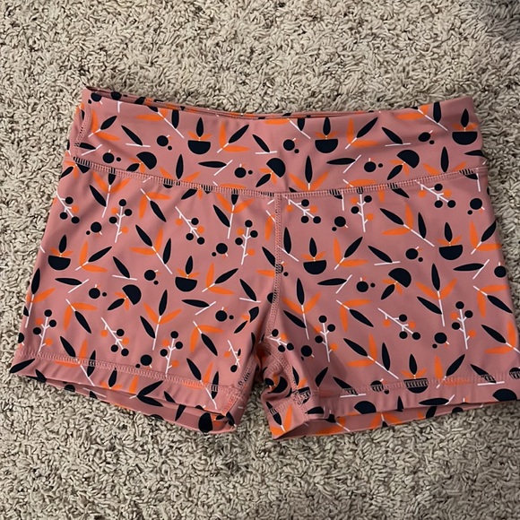 Bundle of 5 IAB booty shorts, all size M - Picture 2 of 7